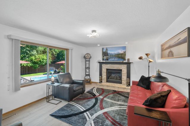 1416 Pinefield Court, White Bear Lake, MN 55110