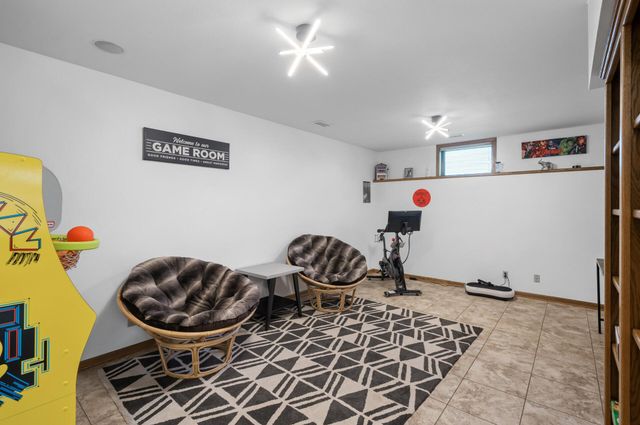 1416 Pinefield Court, White Bear Lake, MN 55110