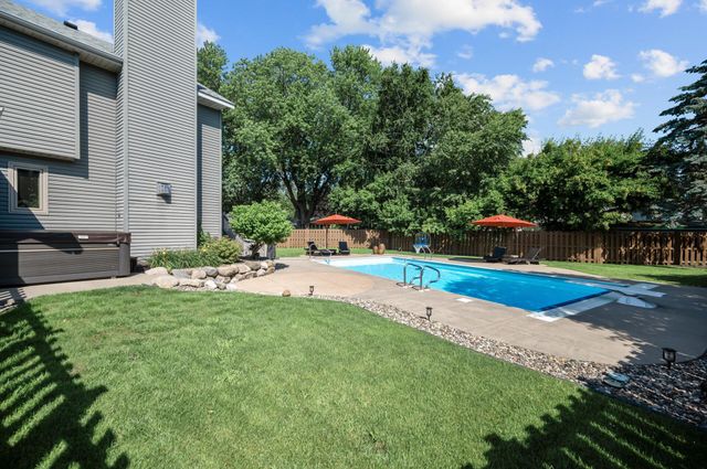 1416 Pinefield Court, White Bear Lake, MN 55110