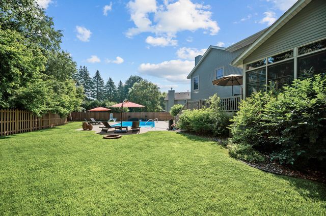 1416 Pinefield Court, White Bear Lake, MN 55110