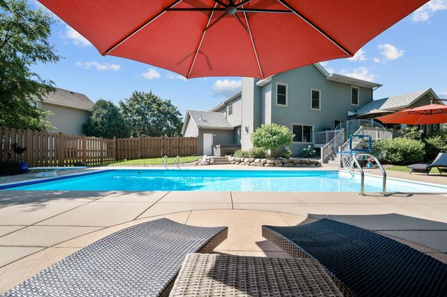 1416 Pinefield Court, White Bear Lake, MN 55110