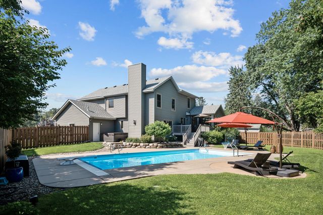 1416 Pinefield Court, White Bear Lake, MN 55110