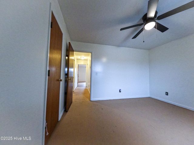 1206 Peyton Circle B, Greenville, NC 27834