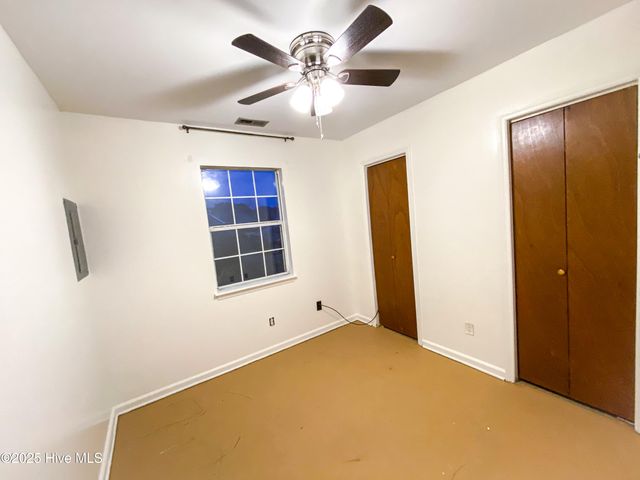 1206 Peyton Circle B, Greenville, NC 27834