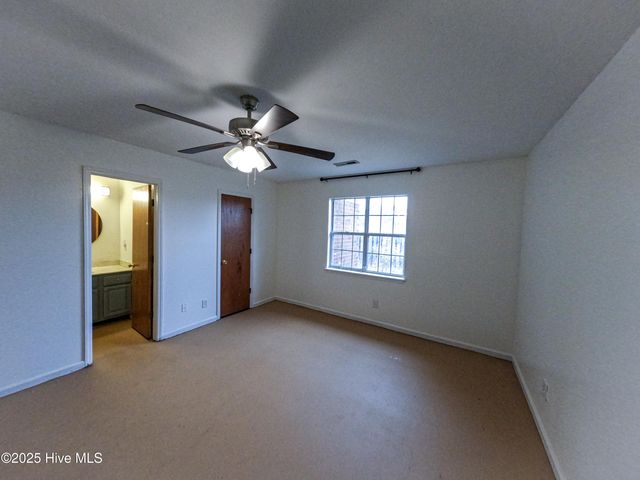 1206 Peyton Circle B, Greenville, NC 27834