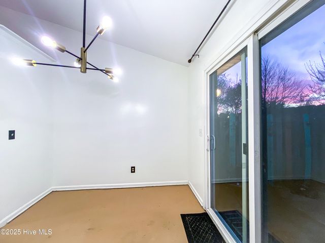 1206 Peyton Circle B, Greenville, NC 27834