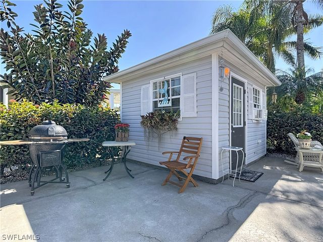 10030 Willowood Dr, Fort Myers, FL 33905