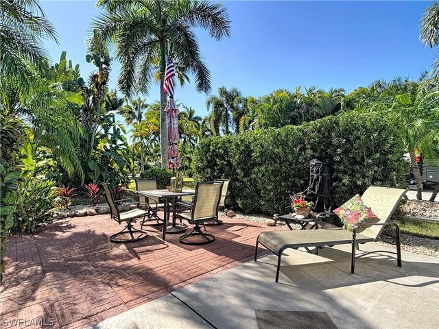 10030 Willowood Dr, Fort Myers, FL 33905