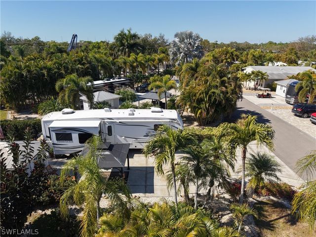 10030 Willowood Dr, Fort Myers, FL 33905