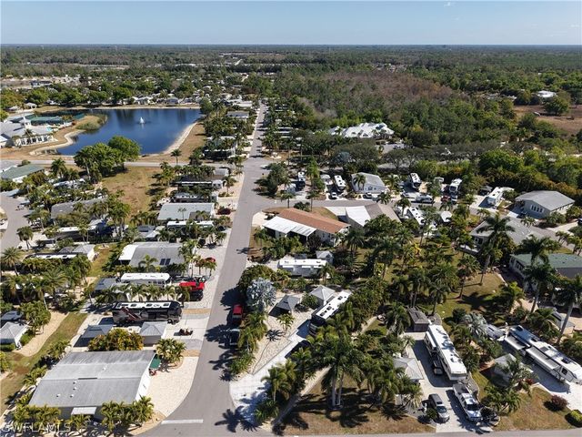 10030 Willowood Dr, Fort Myers, FL 33905