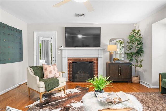 738 Elderwood Avenue, Winston-salem, NC 27103
