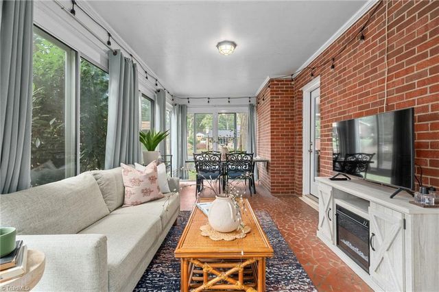 738 Elderwood Avenue, Winston-salem, NC 27103
