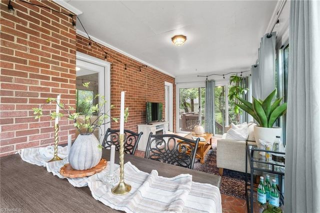 738 Elderwood Avenue, Winston-salem, NC 27103
