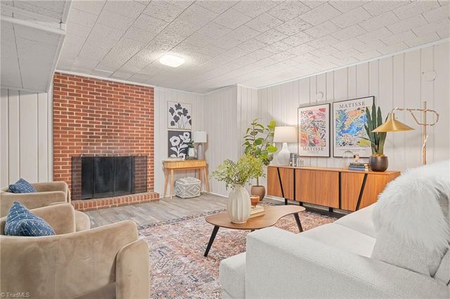 738 Elderwood Avenue, Winston-salem, NC 27103