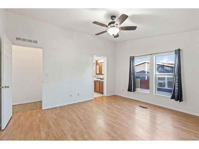 5873 S Quemoy Cir, Centennial, CO 80015
