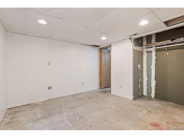 5873 S Quemoy Cir, Centennial, CO 80015