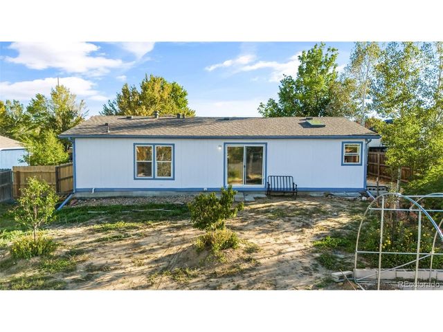 5873 S Quemoy Cir, Centennial, CO 80015