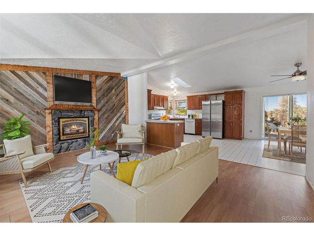 5873 S Quemoy Cir, Centennial, CO 80015
