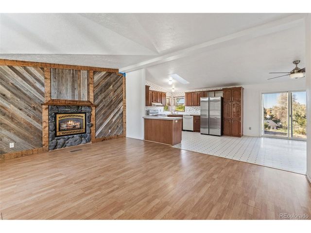 5873 S Quemoy Cir, Centennial, CO 80015