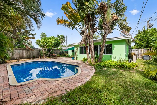 4860 NE 6th Avenue, Oakland Park, FL 33334
