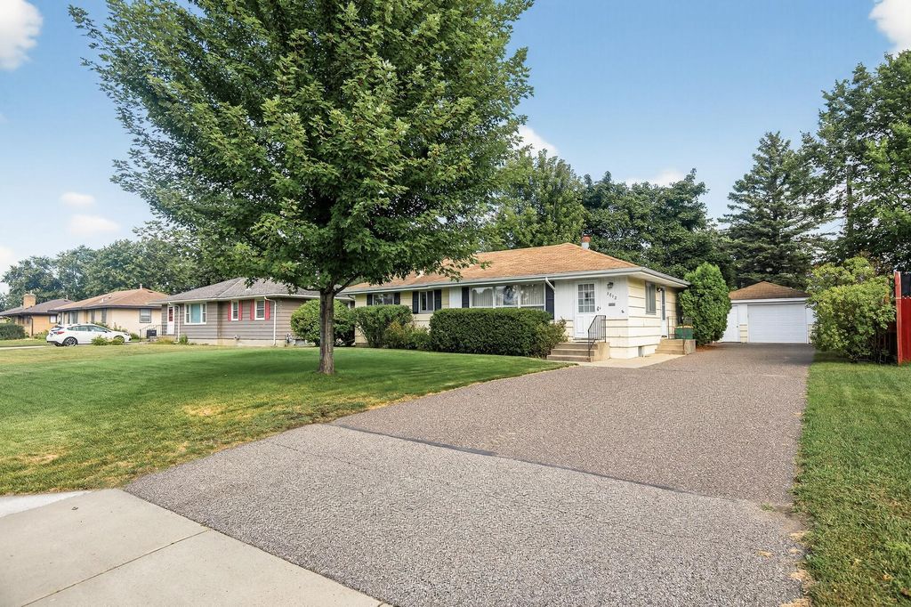 3812 Joyce Lane, Brooklyn Center, MN 55429