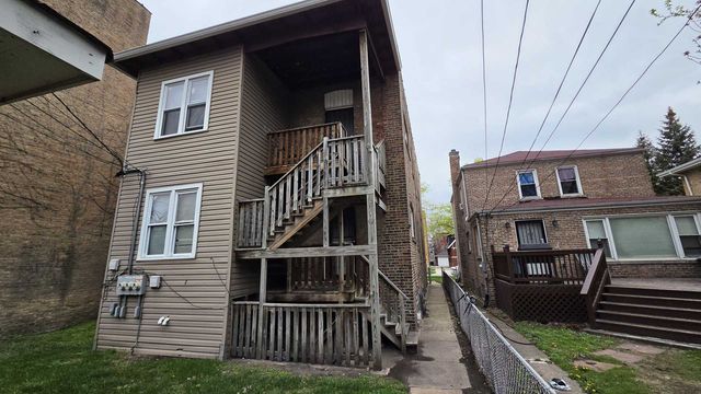 8215 S Eberhart Avenue, Chicago, IL 60619