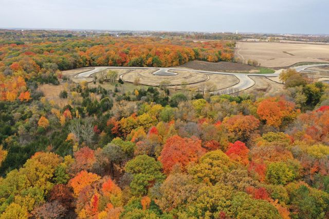 3755 Brookside Drive, Chaska, MN 55318