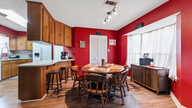 315 Tanner Avenue, Cleveland, TX 77327