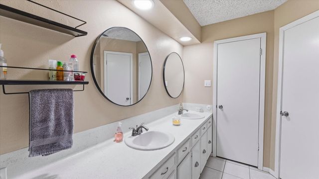 315 Tanner Avenue, Cleveland, TX 77327