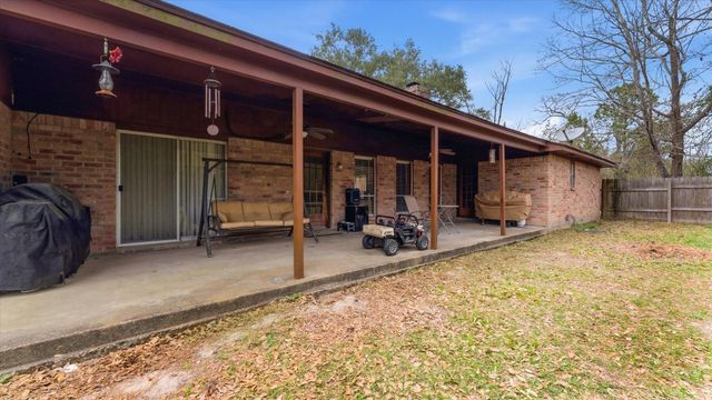 315 Tanner Avenue, Cleveland, TX 77327