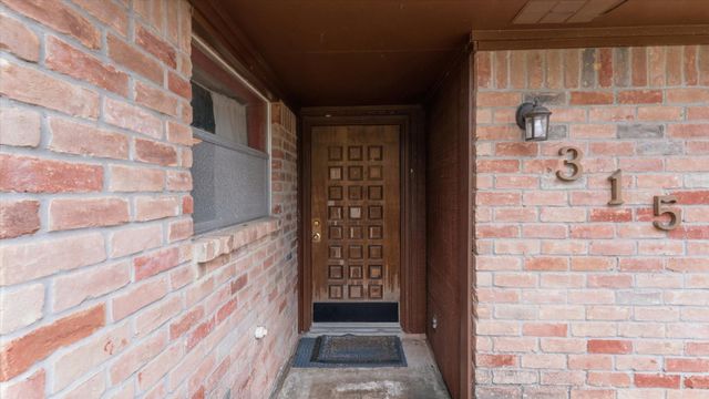 315 Tanner Avenue, Cleveland, TX 77327