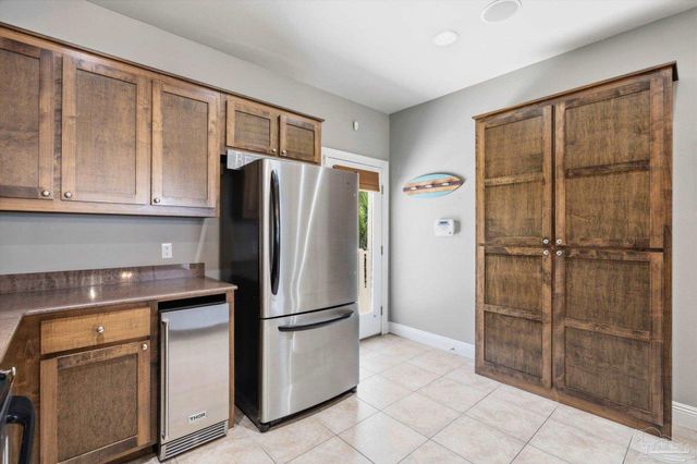 674 Morgantown Blvd, Gulf Shores, AL 36542