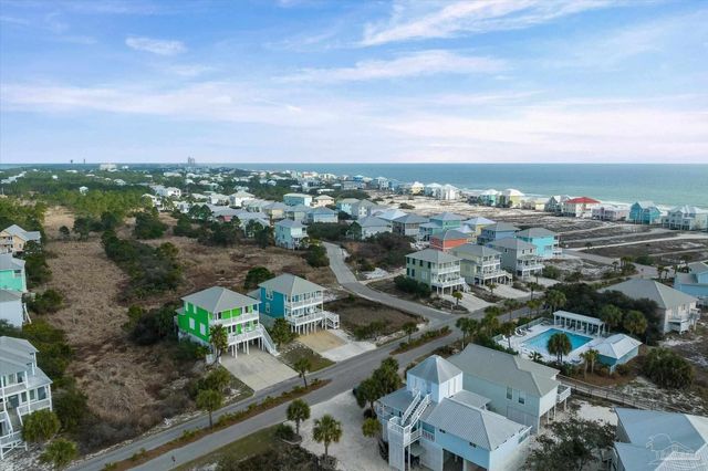 674 Morgantown Blvd, Gulf Shores, AL 36542