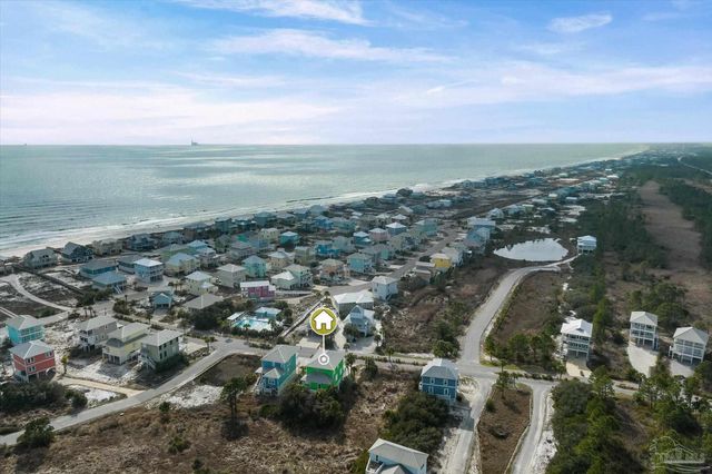 674 Morgantown Blvd, Gulf Shores, AL 36542