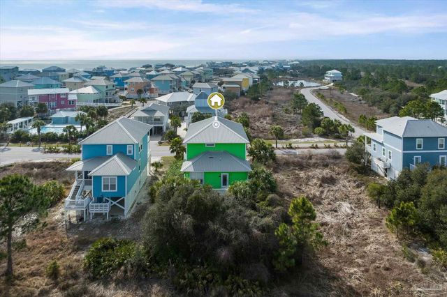 674 Morgantown Blvd, Gulf Shores, AL 36542