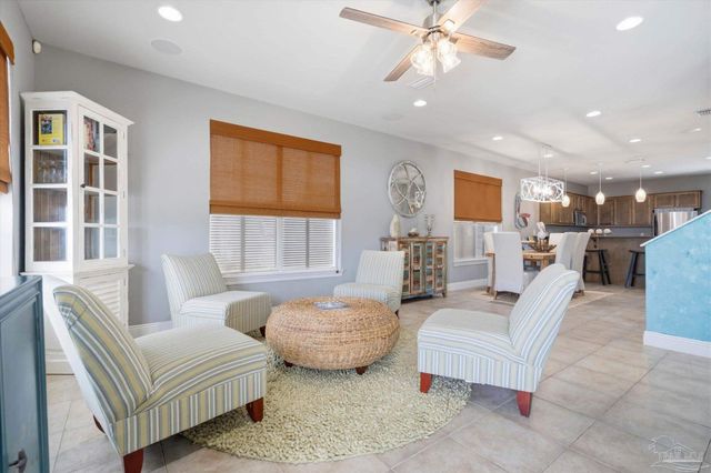 674 Morgantown Blvd, Gulf Shores, AL 36542