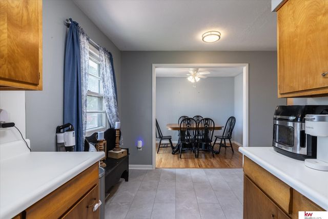 6710 Hartman Avenue, Omaha, NE 68104