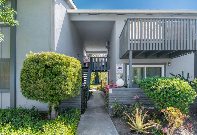 835 Bing Drive 24, Santa Clara, CA 95051
