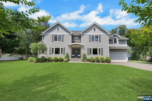 84 Leclerc Avenue, River Vale, NJ 07675