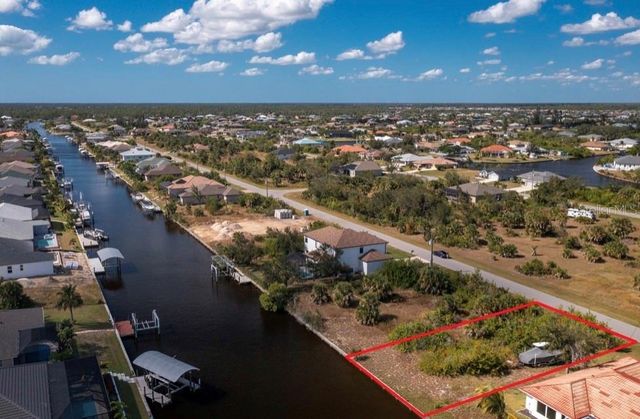 15882 VISCOUNT CIRCLE, Port Charlotte, FL 33981