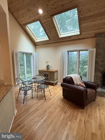 1583 KESWICK PL, Annapolis, MD 21401