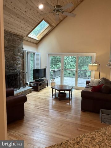 1583 KESWICK PL, Annapolis, MD 21401