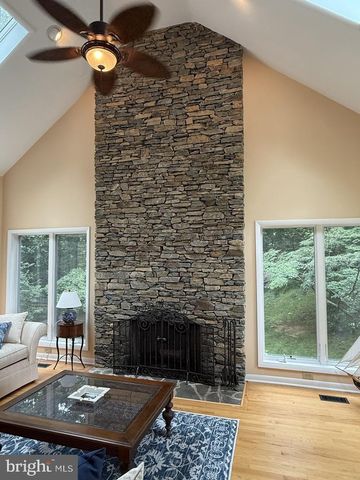 1583 KESWICK PL, Annapolis, MD 21401