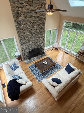 1583 KESWICK PL, Annapolis, MD 21401