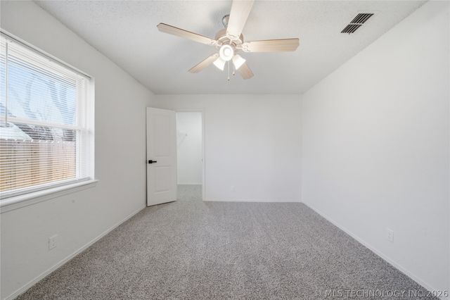 1188 E 143rd Street, Glenpool, OK 74033