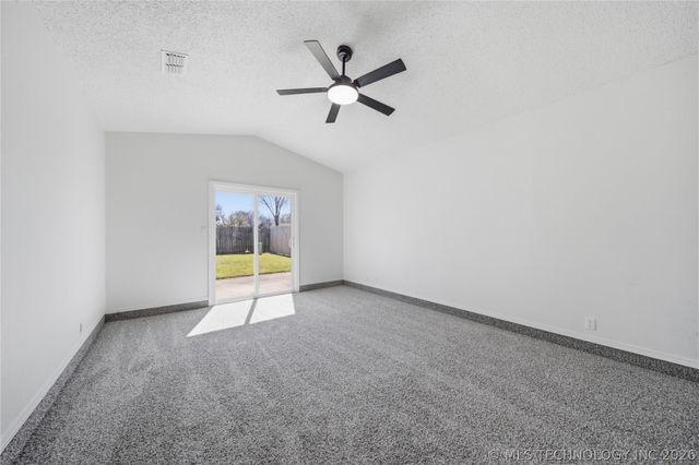 1188 E 143rd Street, Glenpool, OK 74033