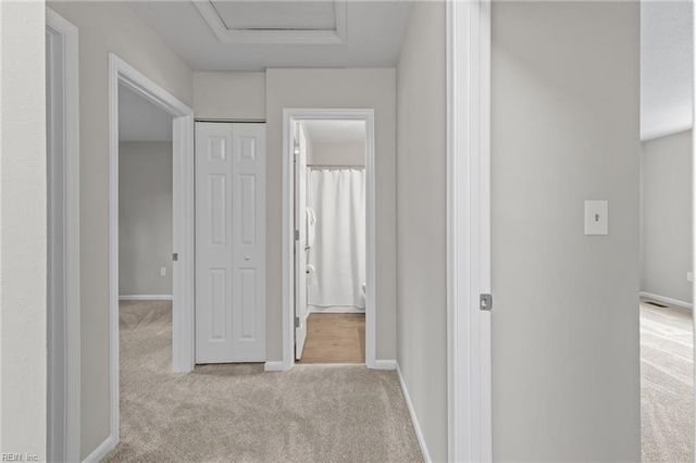 12734 Woodside LN, Newport News, VA 23602