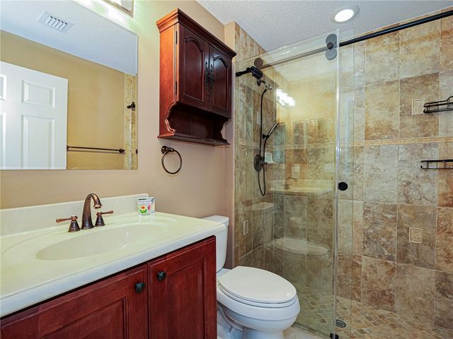 5563 43rd Court, Vero Beach, FL 32967