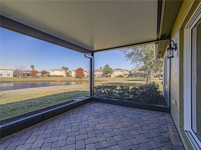 5563 43rd Court, Vero Beach, FL 32967