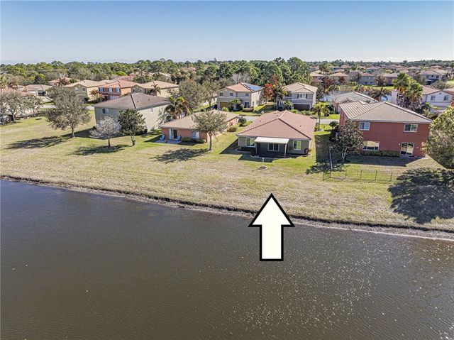 5563 43rd Court, Vero Beach, FL 32967